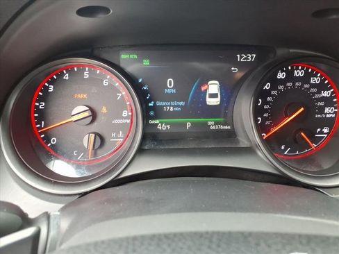 Used 2021 Toyota Camry XSE image 24