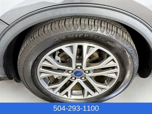 Used 2022 Ford Escape SEL w/ Technology Package image 30