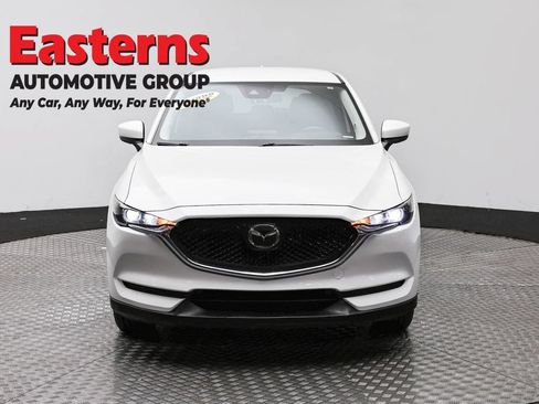 Used 2019 MAZDA CX-5 Touring AWD/4WD image 2