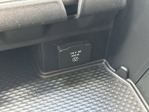 Certified 2020 RAM 1500 Laramie image 25