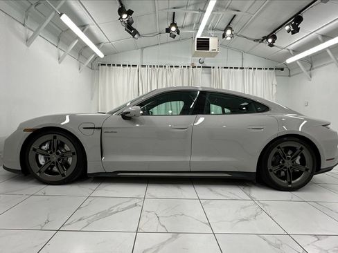 Certified 2025 Porsche Taycan Turbo image 2