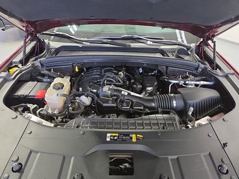 Used 2024 Jeep Grand Cherokee Limited w/ Luxury Tech Group II image 45