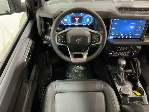 New 2026 Ford Bronco Badlands AWD/4WD image 12