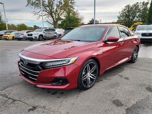 Used 2022 Honda Accord Touring image 8