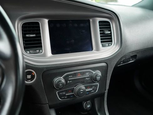 Used 2023 Dodge Charger SXT RWD image 8