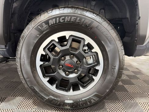 Used 2026 Toyota 4Runner TRD Off-Road Premium AWD/4WD image 34
