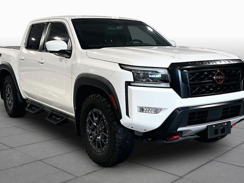 Used 2024 Nissan Frontier PRO-4X w/ Pro Premium Package AWD/4WD image 3