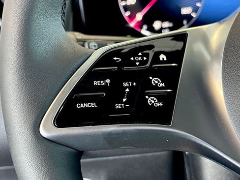 New 2026 Mercedes-Benz GLB 250 4MATIC image 25