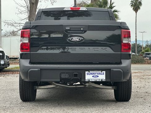 New 2025 Ford Maverick Lariat w/ Black Appearance Package image 6