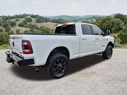 Used 2023 RAM 2500 Laramie AWD/4WD image 9