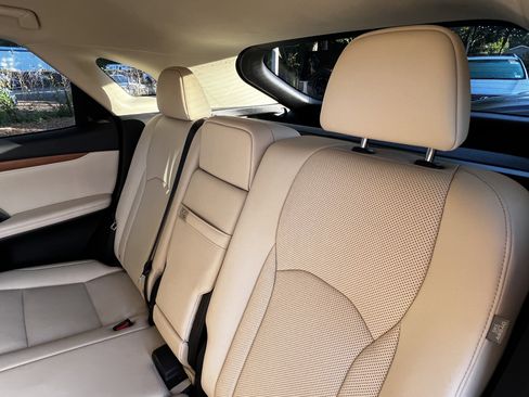Certified 2021 Lexus RX 450h AWD w/ Premium Package image 33