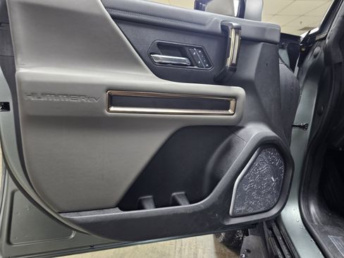 Used 2024 GMC Hummer EV 3X w/ LPO, Cargo Utility Package image 11