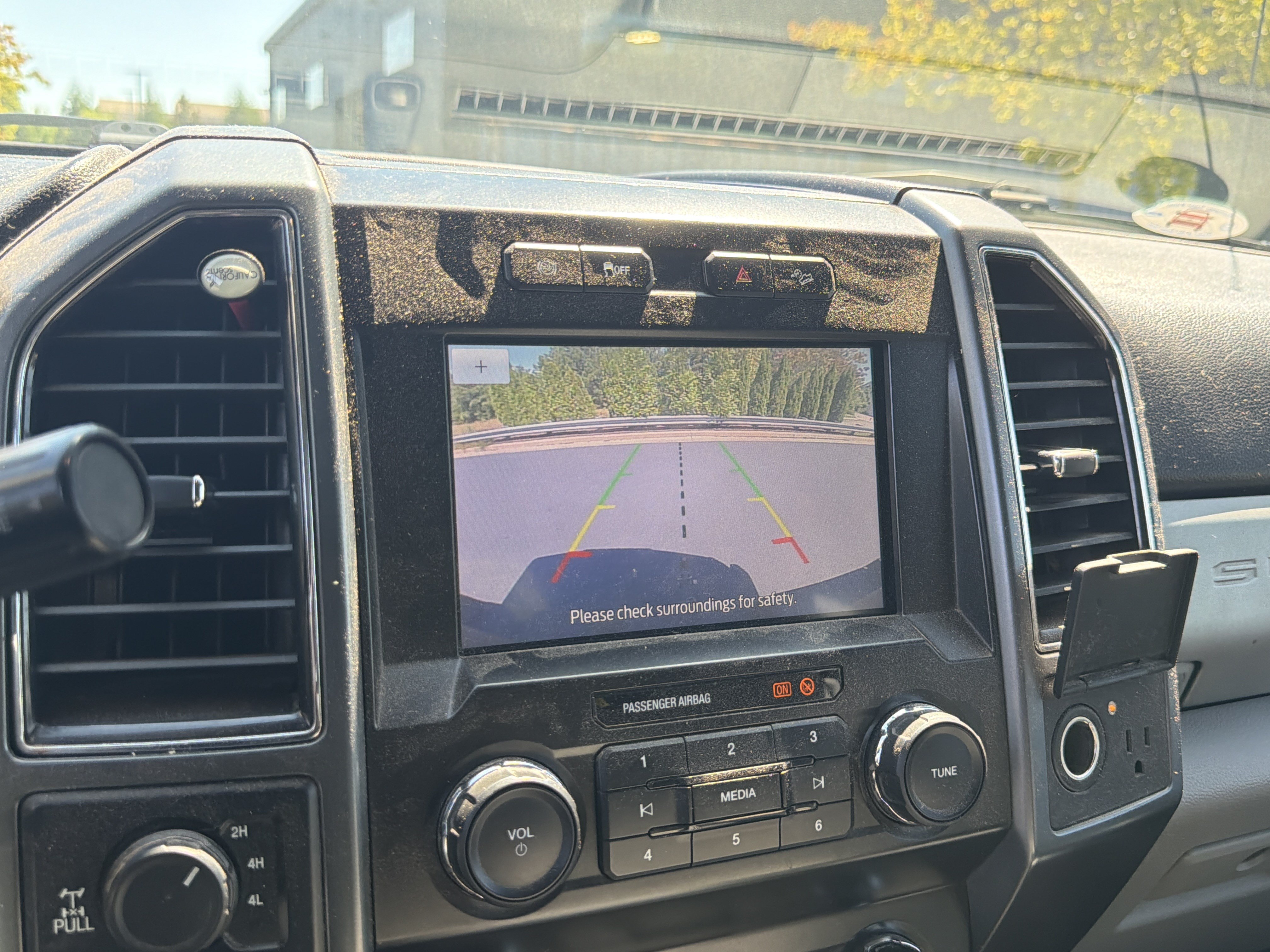 Used 2021 Ford F250 XLT w/ FX4 Off-Road Package AWD/4WD image 19