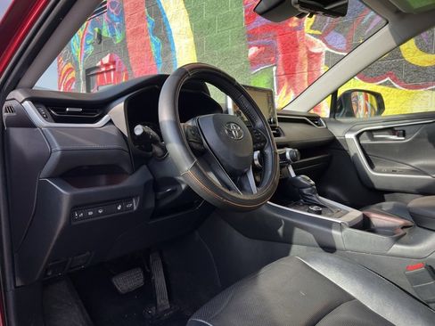 Used 2019 Toyota RAV4 Limited w/ Cold Weather Package image 2