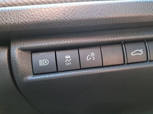 Used 2025 Toyota Camry SE w/ Convenience Package FWD image 28