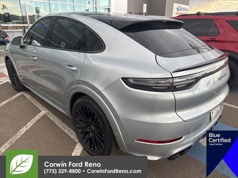 Used 2021 Porsche Cayenne GTS AWD/4WD image 4