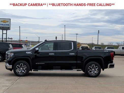 New 2026 GMC Sierra 1500 SLT image 5