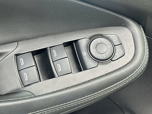 Used 2023 Buick Encore GX Select FWD image 12