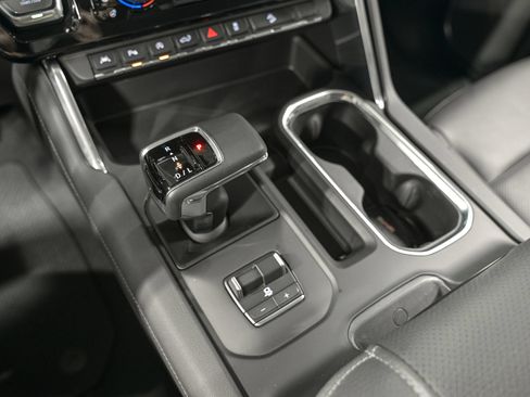 Used 2026 GMC Sierra 1500 Denali AWD/4WD image 24