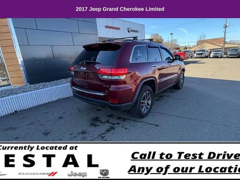 Used 2017 Jeep Grand Cherokee Limited image 12