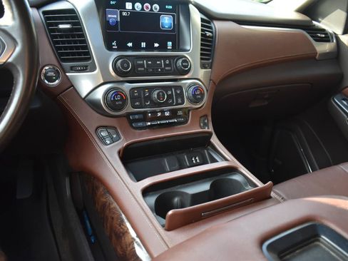 Used 2015 Chevrolet Tahoe LTZ RWD image 34