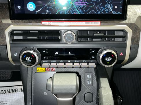 Used 2024 Toyota Tacoma Limited image 31