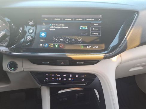 Certified 2021 Buick Envision Essence image 25