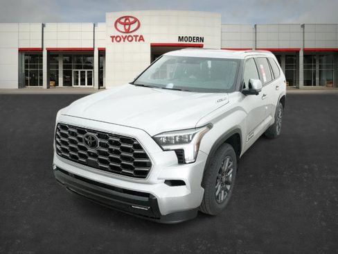 New 2026 Toyota Sequoia Platinum image 5