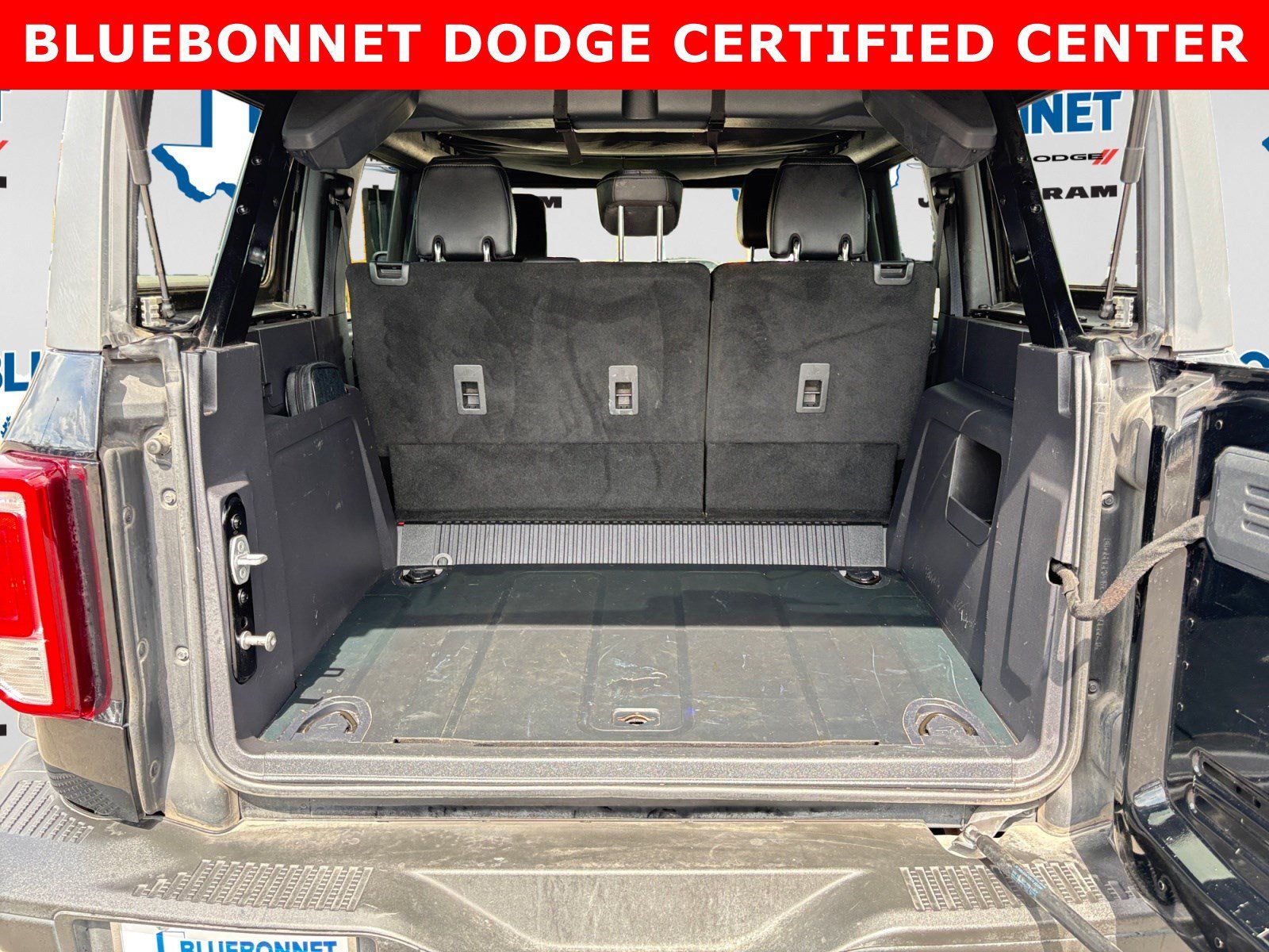 Used 2022 Ford Bronco Black Diamond AWD/4WD image 22