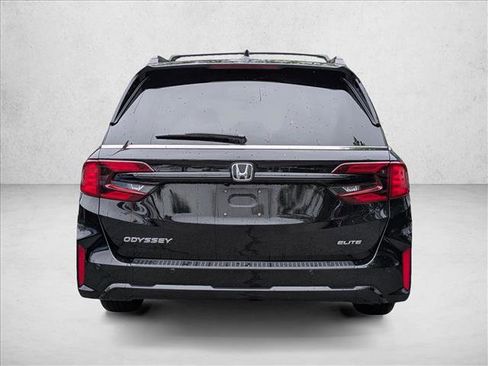 Used 2025 Honda Odyssey Elite image 7