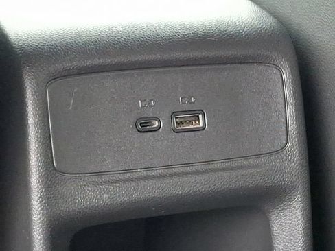 Used 2024 Buick Envista Sport Touring w/ Convenience I Package FWD image 12