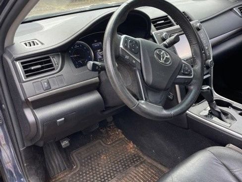 Used 2015 Toyota Camry XLE FWD image 7