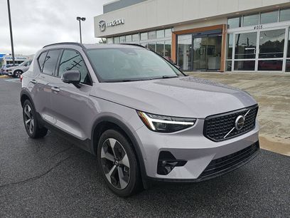 Certified 2026 Volvo XC40 B5 Plus