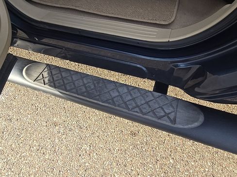 Used 2015 Nissan Titan SV w/ SV Value Truck Package image 31