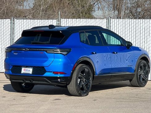 New 2026 Chevrolet Equinox EV RS image 4