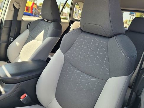 Used 2023 Toyota RAV4 XLE w/ Convenience Package AWD/4WD image 12
