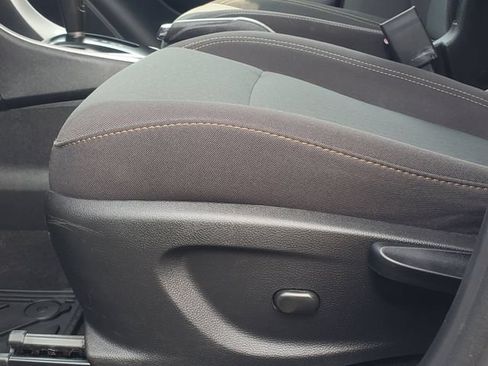 Certified 2019 Chevrolet Trax LS w/ LPO, Protection Package FWD image 7