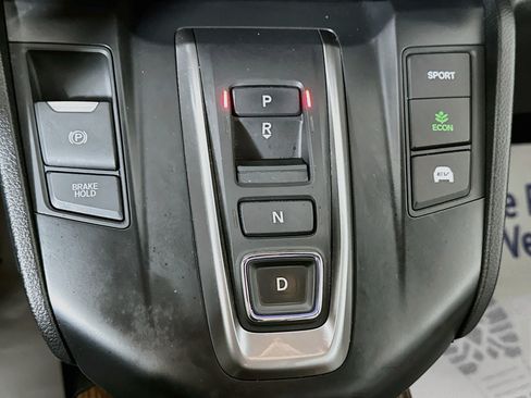 Used 2021 Honda CR-V Touring image 17