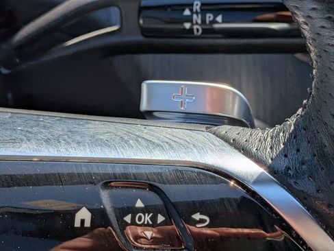 Used 2023 Mercedes-Benz C 300 4MATIC Sedan image 26