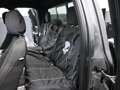 Used 2015 Ford F150 XLT w/ Equipment Group 302A Luxury AWD/4WD image 10