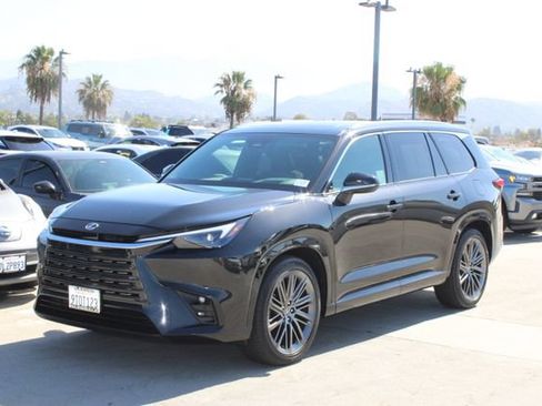 Certified 2025 Lexus TX 350 AWD w/ Technology Package image 3
