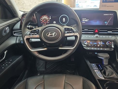 Certified 2024 Hyundai Elantra Limited image 15