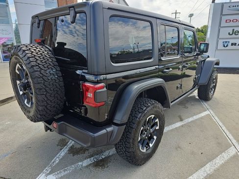 Certified 2025 Jeep Wrangler Unlimited Rubicon 4xe w/ Convenience Group AWD/4WD image 14