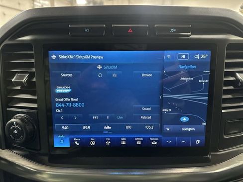 Used 2023 Ford F150 Lariat w/ Trailer Tow Package image 16