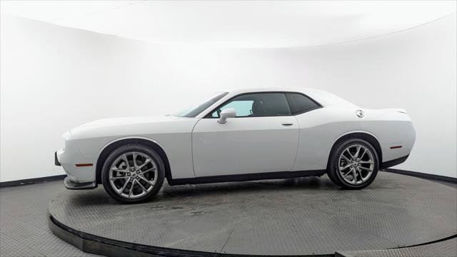 Used 2023 Dodge Challenger GT AWD/4WD image 3