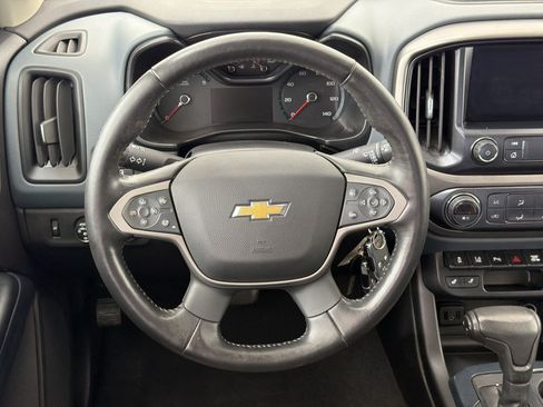 Used 2021 Chevrolet Colorado Z71 w/ Safety Package AWD/4WD image 11
