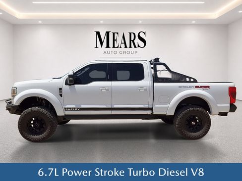 Used 2022 Ford F250 Lariat w/ Lariat Ultimate Package AWD/4WD image 3