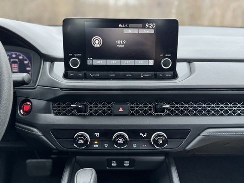 Used 2023 Honda Accord LX image 25