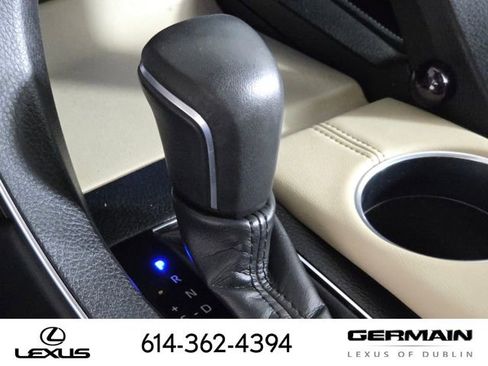 Used 2019 Toyota Avalon Limited w/ Advanced Safety Package image 28