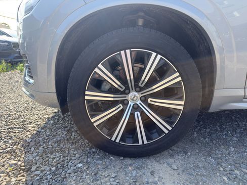 Certified 2024 Volvo XC90 B5 Core w/ Climate Package image 13